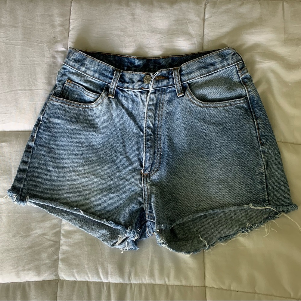 🌟3/$10🌟 Brandy Melville J. Galt Jean Shorts